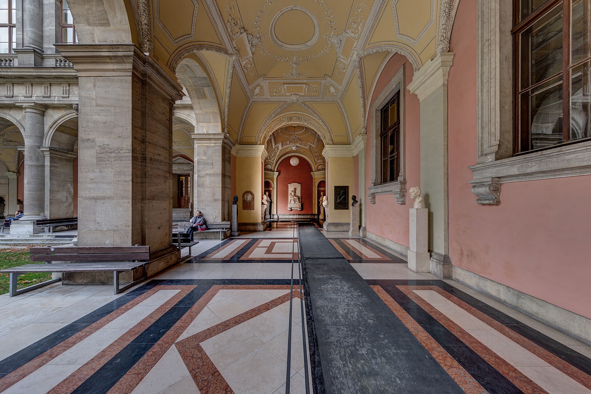 The Arkadenhof arcades in the main university building
