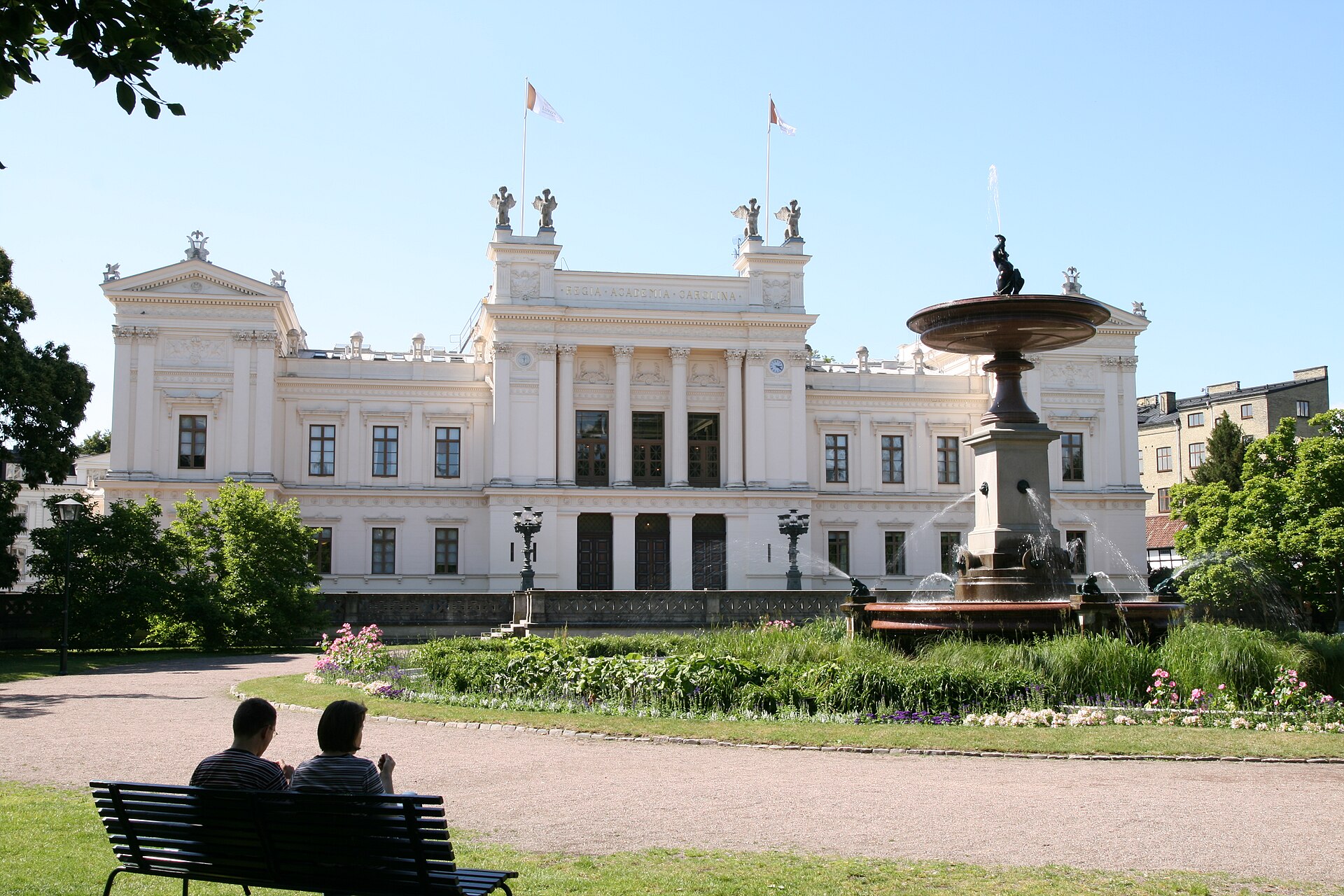 Main university building and fountain at Universitetsplatsen